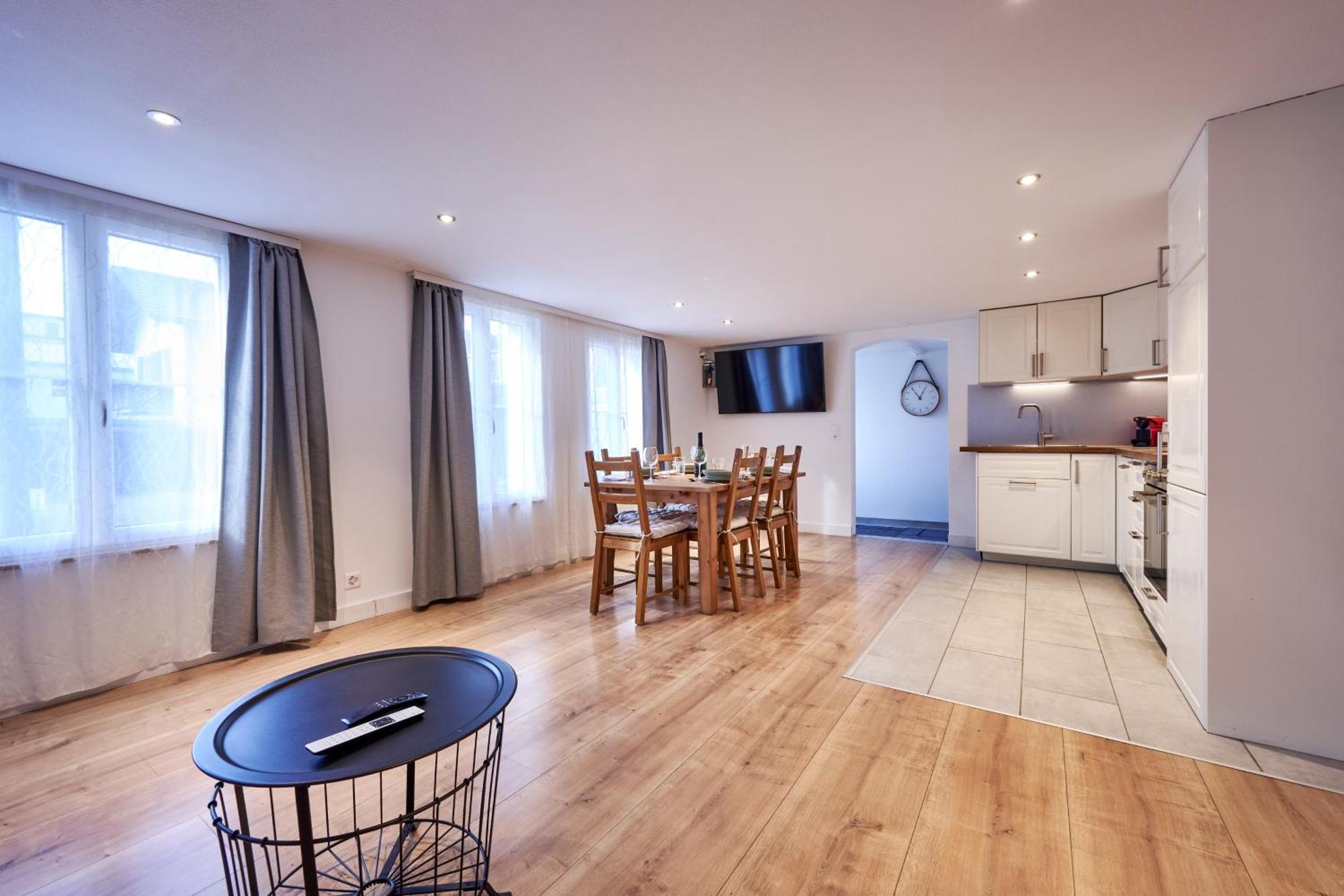 2 Bedroom Mountain View Apartment Interlaken Eksteriør billede